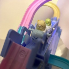 すみっコぐらし とことこコースター でらっくすの画像