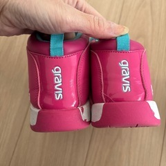 ★gravis ピンク 22cmハイカットスニーカー★の画像