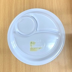 はらぺこあおむし プレート　食器の画像