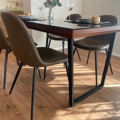 【新品同様】椅子・ダイニングテーブルセットの画像