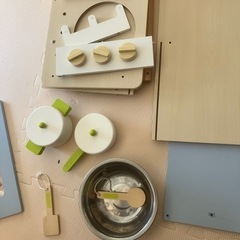 木製 おままごとキッチン（北欧風 水色×木目）分解済みの画像