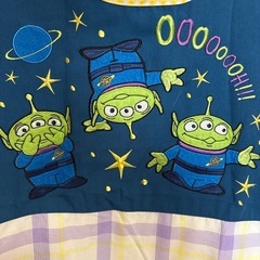 保育士エプロン　リトルグリーンメン( ˊ̱˂˃ˋ̱ )の画像