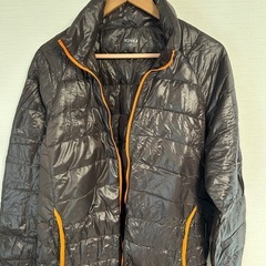 美品　持ち運び便利　家族旅行にも使える　IGNIO ライトダウンジャケット4着セット の画像