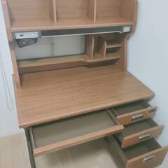 学習机（40年ほど前のUCHIDA製）まだきれいですの画像