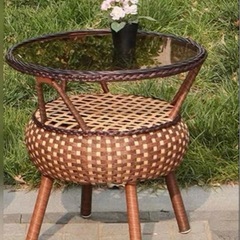 カフェ風　庭　ガーデニングテーブル　屋外家具テーブル　高級 藤編み 通気性の画像