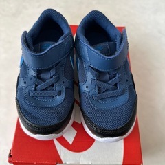 【新品】NIKE ベビーシューズ　13cm　の画像