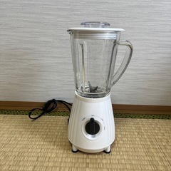 ミキサー＋ポット２つの画像