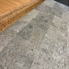 ガラステーブルの画像