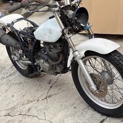 バンバン　200cc  NH41 A 部品どり車の画像