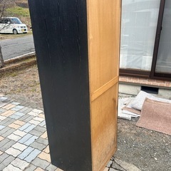 洋服収納棚の画像