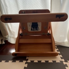 ベビーチェア　ローチェアの画像