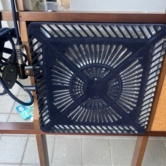 コタツテーブルの画像