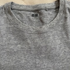 UNIQLO メンズ　m  トップスの画像