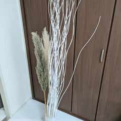  トルカ・パンパスグラス（花瓶付き）の画像