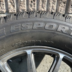 プリウス50系スタッドレスタイヤの画像