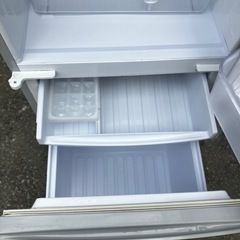 SHARP 冷蔵庫 動作品 シルバー（早いもの勝ち　12月30日　16時迄営業中）の画像