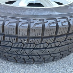 スタッドレスタイヤの画像