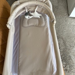 簡易ベビーベッドの画像