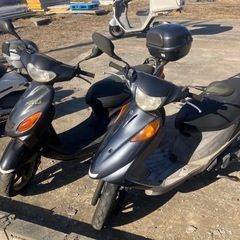 スズキアドレス125　ヤマハグランドアクシス100　セルでエンジンかかりますの画像
