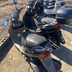 スズキアドレス125　ヤマハグランドアクシス100　セルでエンジンかかりますの画像