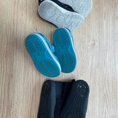 子ども　靴　サンダル　ブーツ　スニーカーの画像