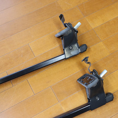 【天理市・橿原市周辺】INNO ルーフキャリア 3点セット（80系 ノア/ヴォクシー/エスクァイア専用）鍵あり・INSUT+K460の画像