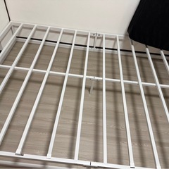 ダブルベッドフレーム
の画像