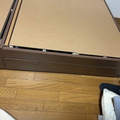 シングルベッドフレームの画像