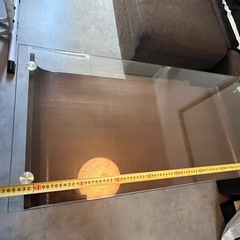 スタイリッシュセンターテーブル テーブル センターテーブル ローテーブル ガラス おしゃれ 棚付き 木製 収納 モダン スリム コンパクト 座卓 リビング 長方形 脚 スチールの画像