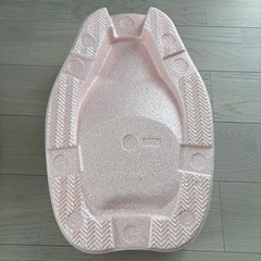 【リッチェル　ひんやりしないおふろマット】ベビーバスの画像