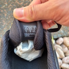 27センチ　ランニングシューズ GEL-KAYANO 30 メンズの画像