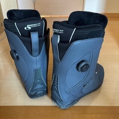 スノーボードブーツの画像