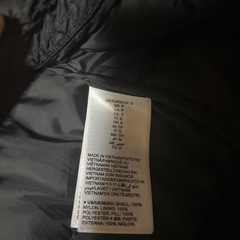 完全未使用！定価4039円で売られていた、軽くてあったかいインナーにも使えるダウンジャケット(収納袋付き)の画像
