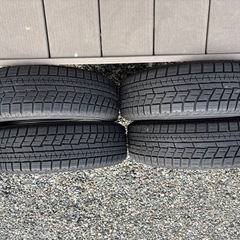 YOKOHAMA スタッドレス4本　22年製　バリ溝の画像