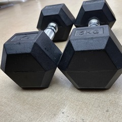 【ドリーム池田店♪ジモティ割対象品】ダンベル　5kg【99680000040430】の画像