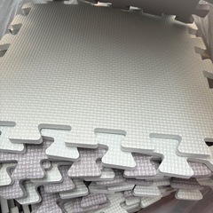 50枚くらい。
貼り合わせるくっしクッション　の画像