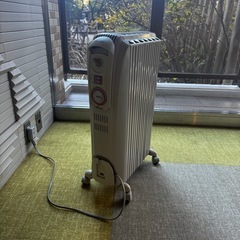 デロンギ　オイルヒーター　3〜8畳の画像