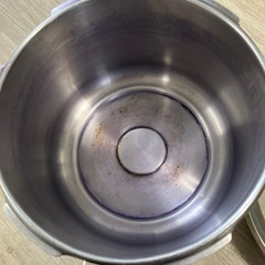 ステンレス製圧力鍋の画像