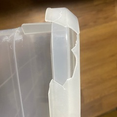 角が欠けたカラーボックスの画像