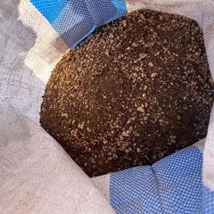 土嚢　6袋　残土　差し上げますの画像