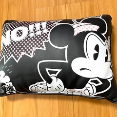 ミッキーYES , NOクッション　※未使用タグ付き
の画像
