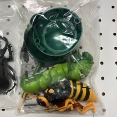 ガシャポンシリーズ　イモムシ新品4個/カブトムシ、イモムシ、蜂開封品ジャンク品の画像