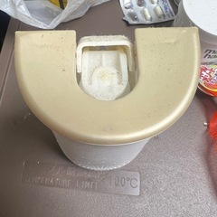 電池式の芳香スプレー（自動スプレー）の画像