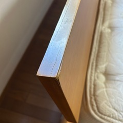 Simmonsクィーンサイズ(200cm×155cm)マットレス･フレームの画像