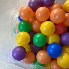 カラーボール165個の画像