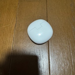 DAISO インナーイヤー型完全ワイヤレスステレオイヤホン　ホワイト　イヤホンの画像