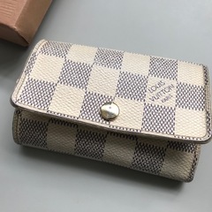 ルイヴィトン ダミエアズール キーケース  ユニセックスの画像