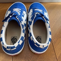 バンズキッツスニーカー22cmの画像