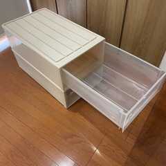 衣装ケース　2個の画像