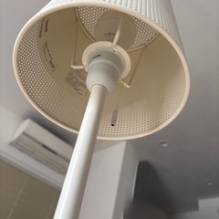 IKEA 照明付きサイドテーブルの画像